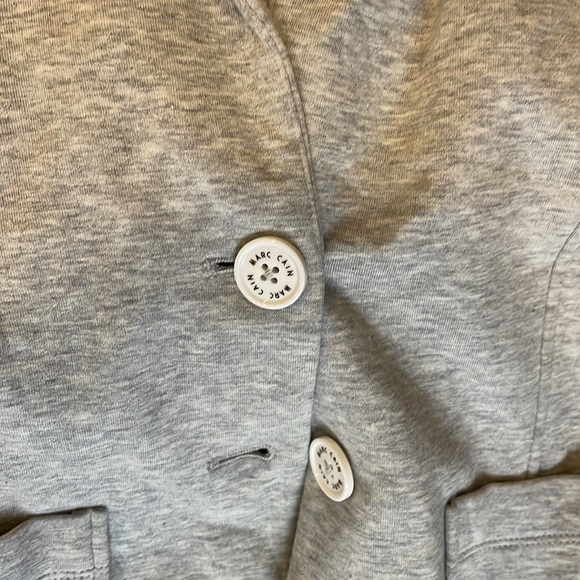 Marccain sports cute sporty but pretty sweatshirt jacket - Picture 2 of 4